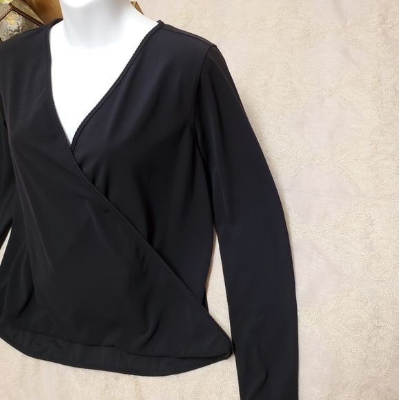 Lululemon Faux Wrap Top - Picture 4 of 8